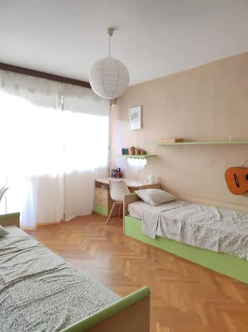 Comfy Split Apartment Near Center